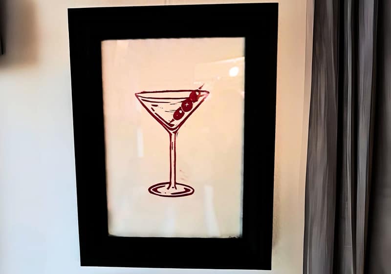 Martini Rot auf Weiss